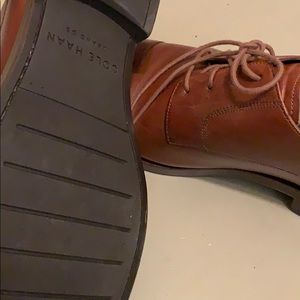 cole haan watson tan cap toe oxfords